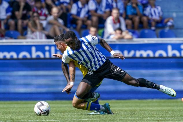 Fotos: Gran ambiente en el Alavés-Las Palmas