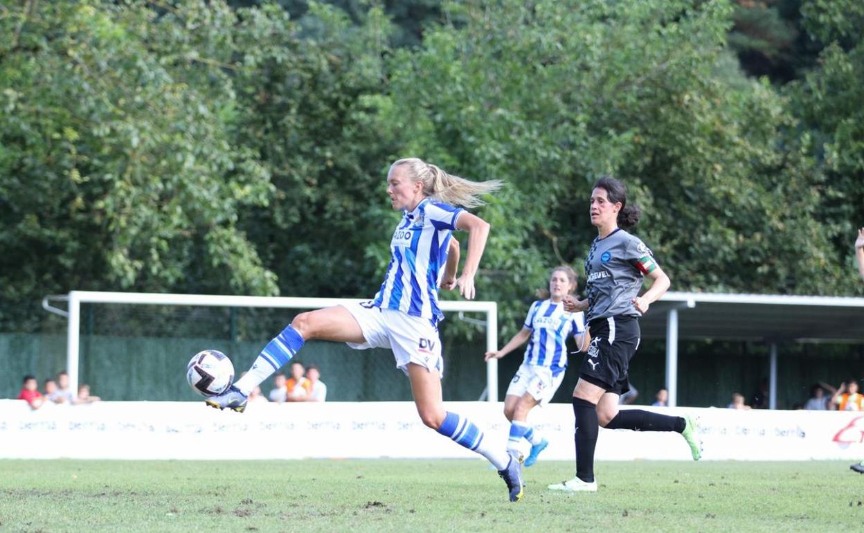 Jensen, instantes antes de marcar el segundo gol a favor de la Real. 