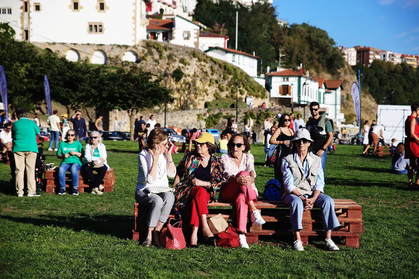 Fotos: Guitarras y solidaridad en el festival de Getxo