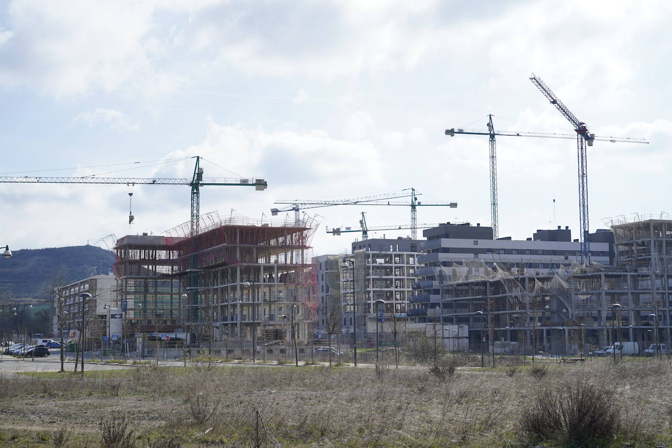 Viviendas en construcción en la zona de Olárizu. 