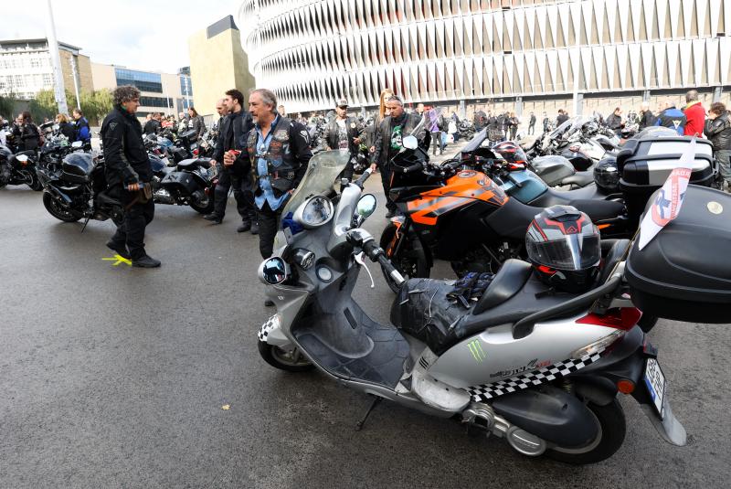 Fotos: Más de 300 motoristas toman Bilbao para pedir carreteras más seguras