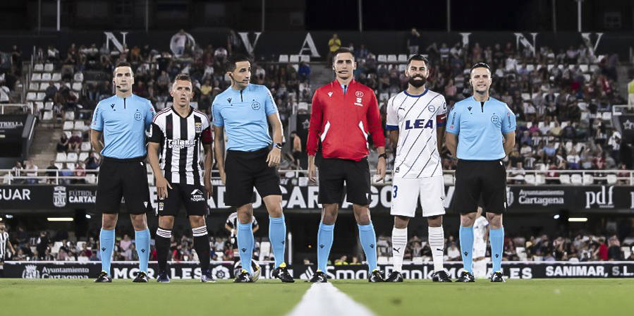 Fotos: Las mejores imágenes del Cartagena - Alavés