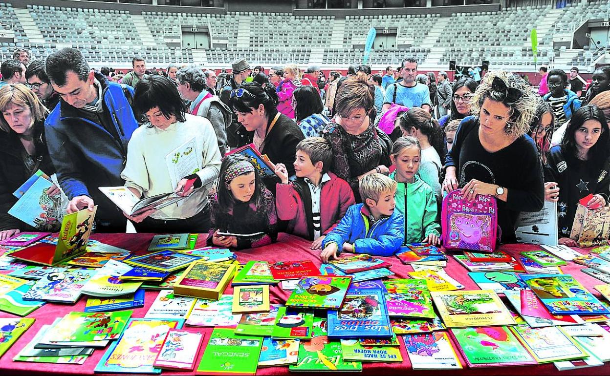 El Iradier Arena ya ha sido escenario en ediciones anteriores de la Feria del Trueque. 