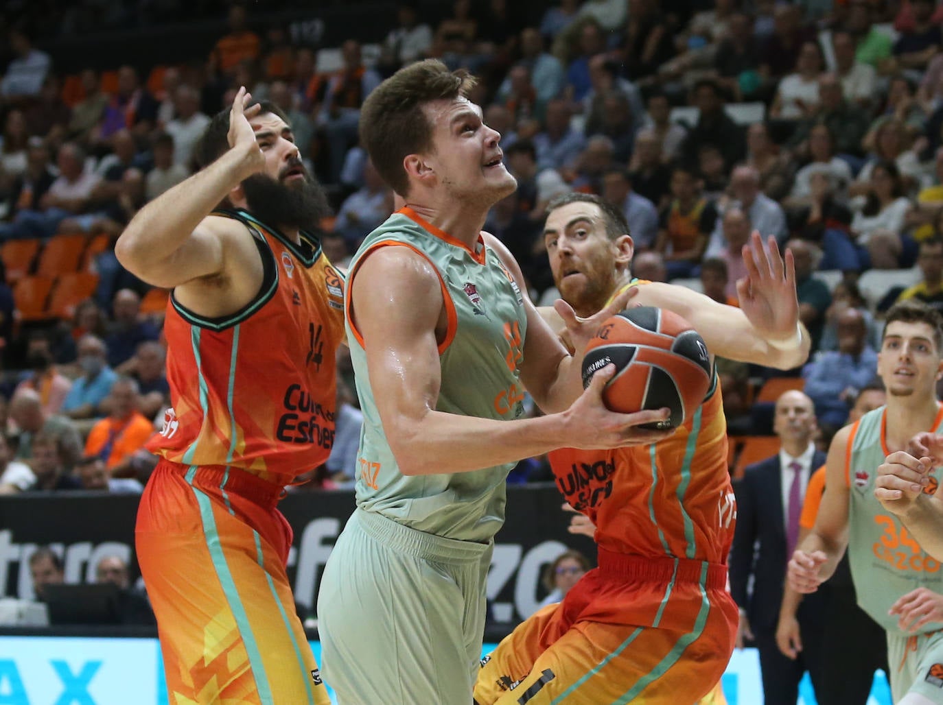 Fotos: Las mejores imágenes del Valencia-Baskonia