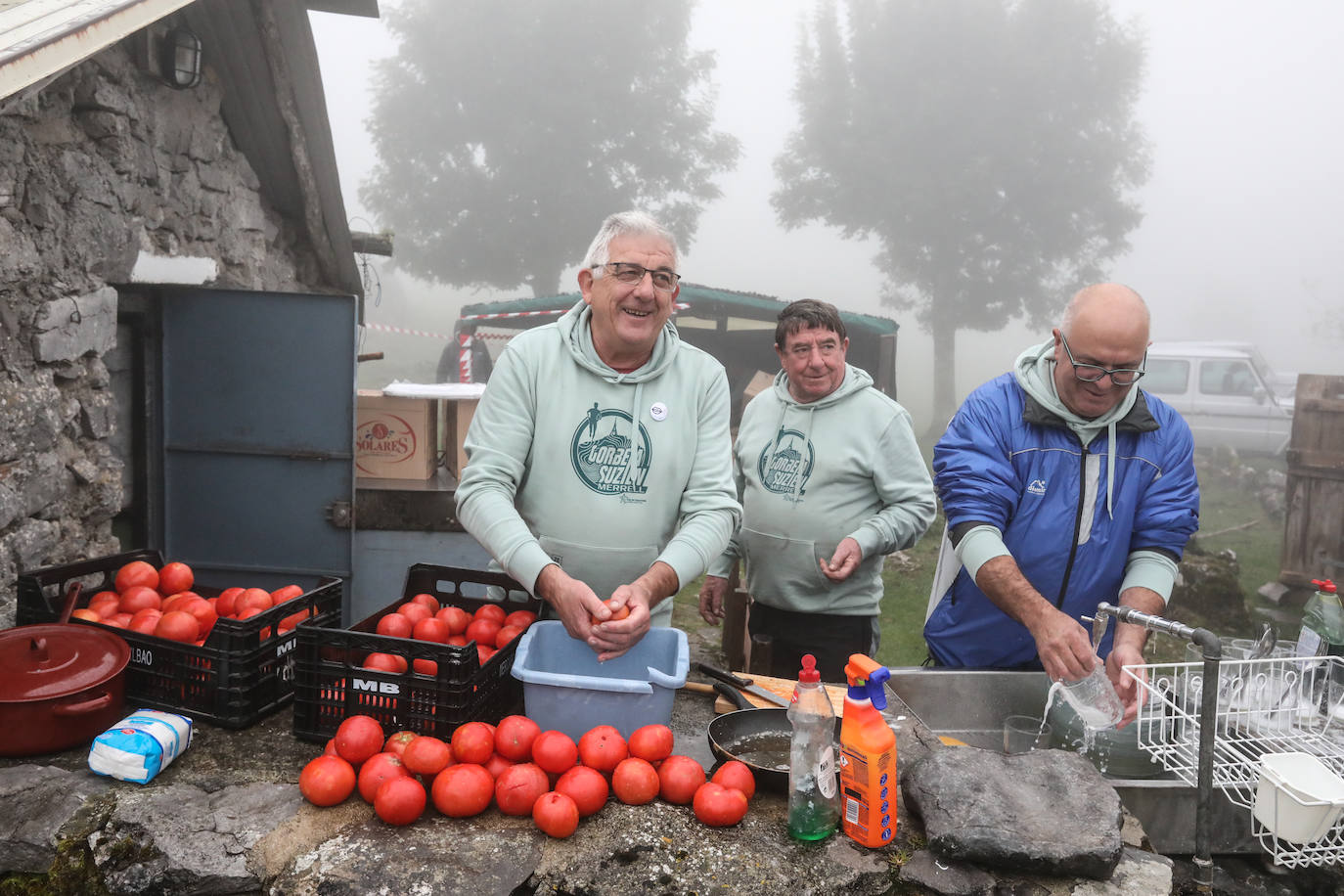 Fotos: Nico Molina se consagra en Zeanuri al ganar la Gorbeia Suzien