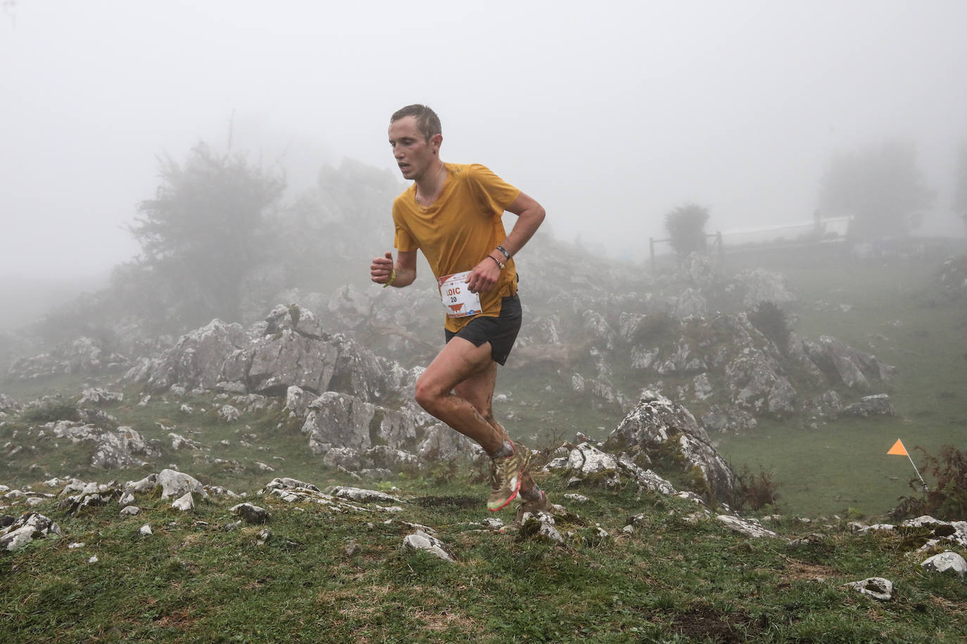 Fotos: Nico Molina se consagra en Zeanuri al ganar la Gorbeia Suzien