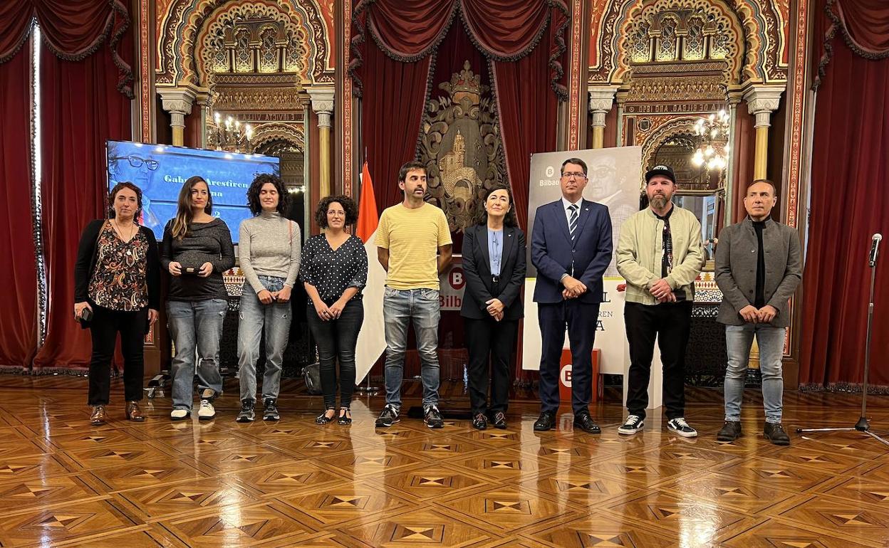 Premiados y representantes del Ayuntamiento 