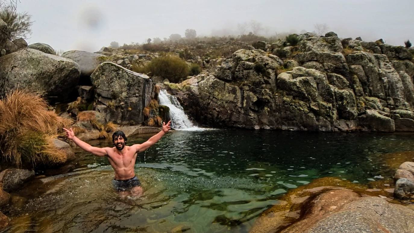 Fotos: Fito Pérez Morales, el joven de Gernika que recorre el mundo en ambulancia