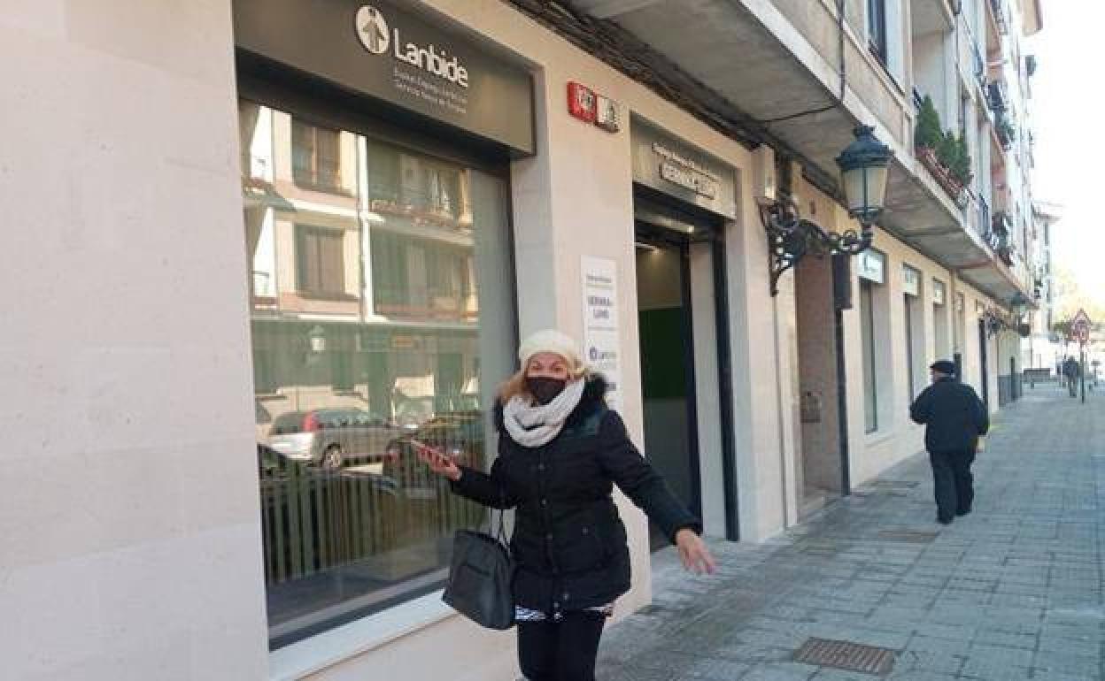Entrada a la sede que Lanbide dispone en Gernika. 
