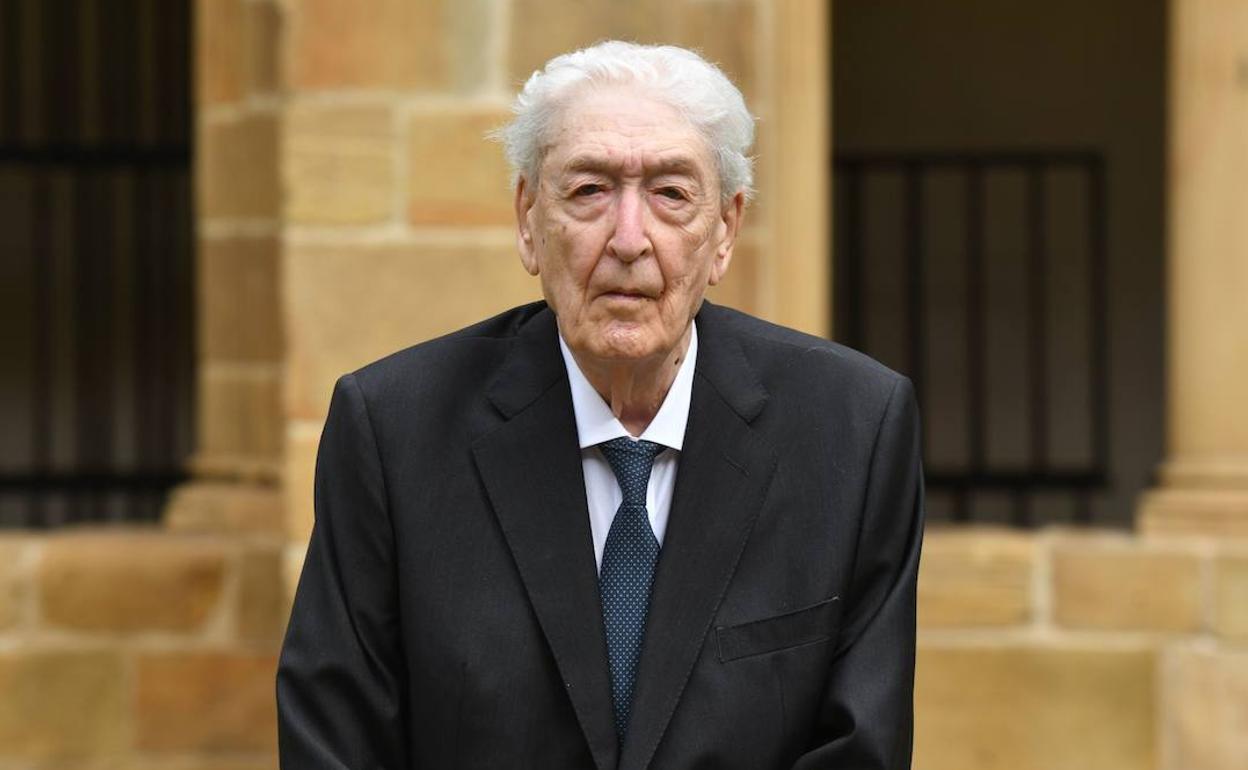 Leopoldo Zugaza en 2020, cuando se anunció la concesión del premio Gure Artea.