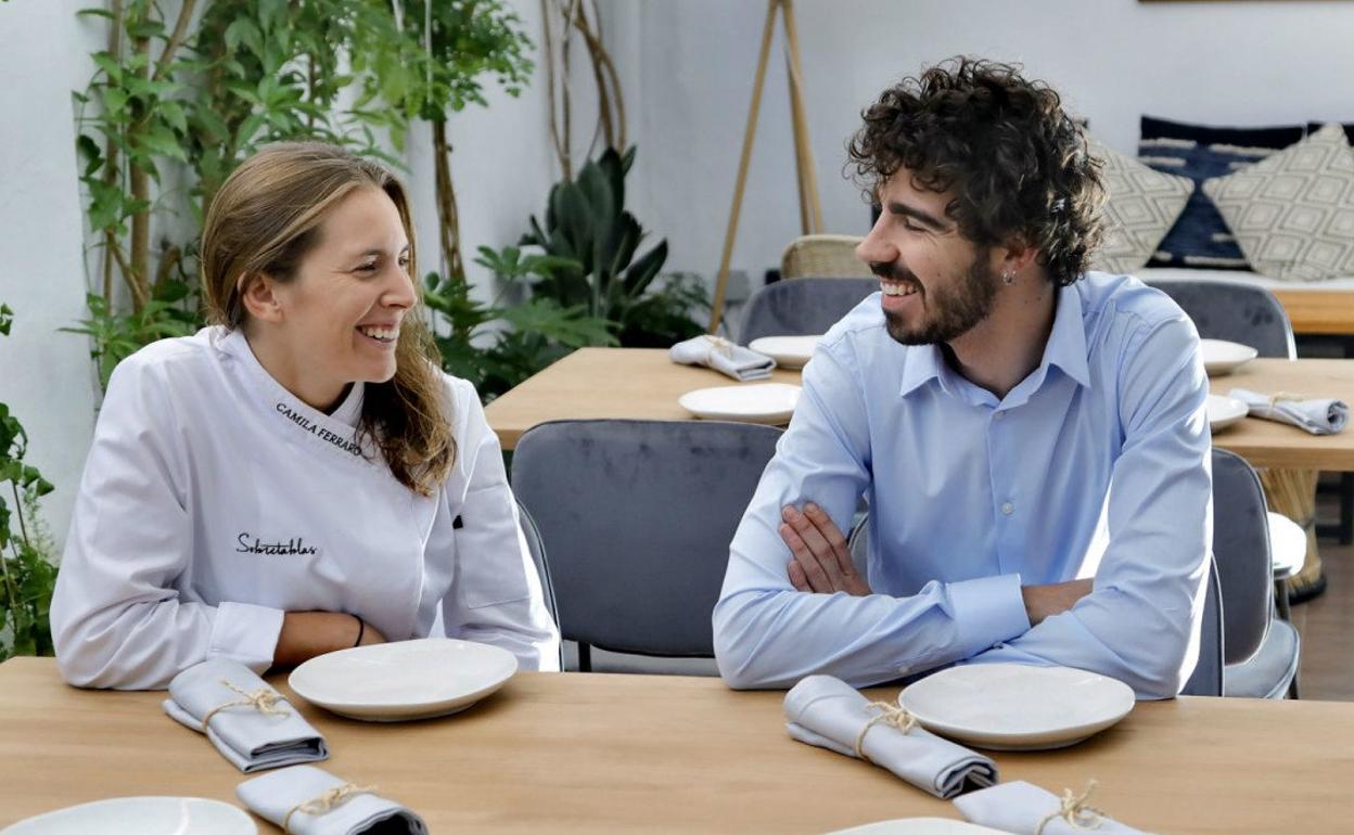 Camila Ferraro y Robert Tetas.