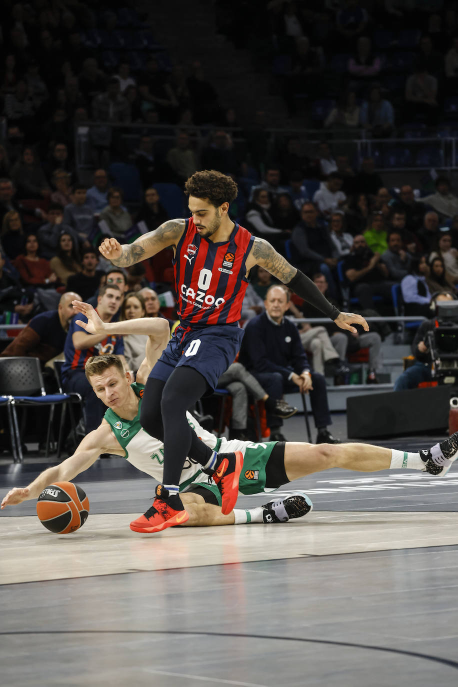 Fotos: Las mejores imágenes del Baskonia-Zalgiris