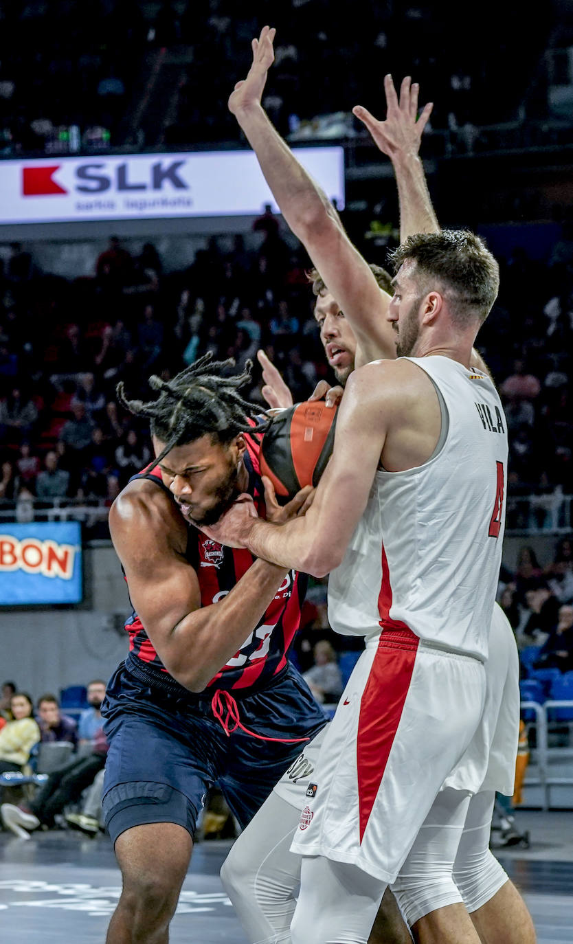 Fotos: Las mejores imágenes del Baskonia-Girona