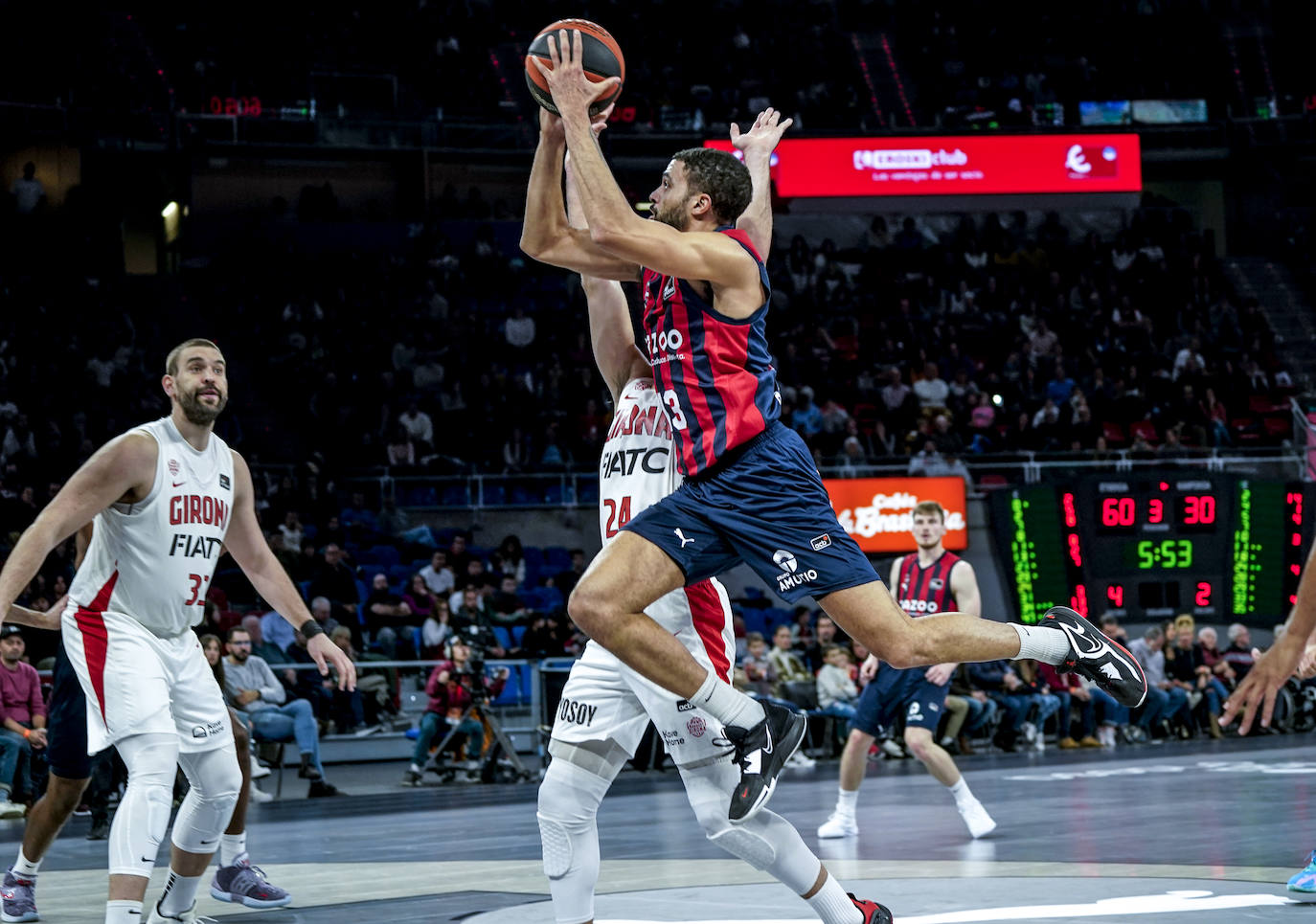 Fotos: Las mejores imágenes del Baskonia-Girona