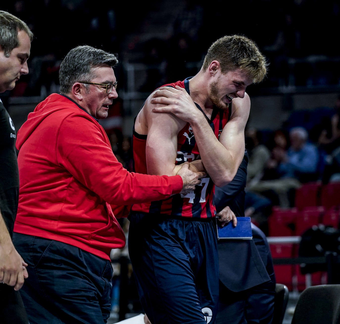 Fotos: Las mejores imágenes del Baskonia-Girona