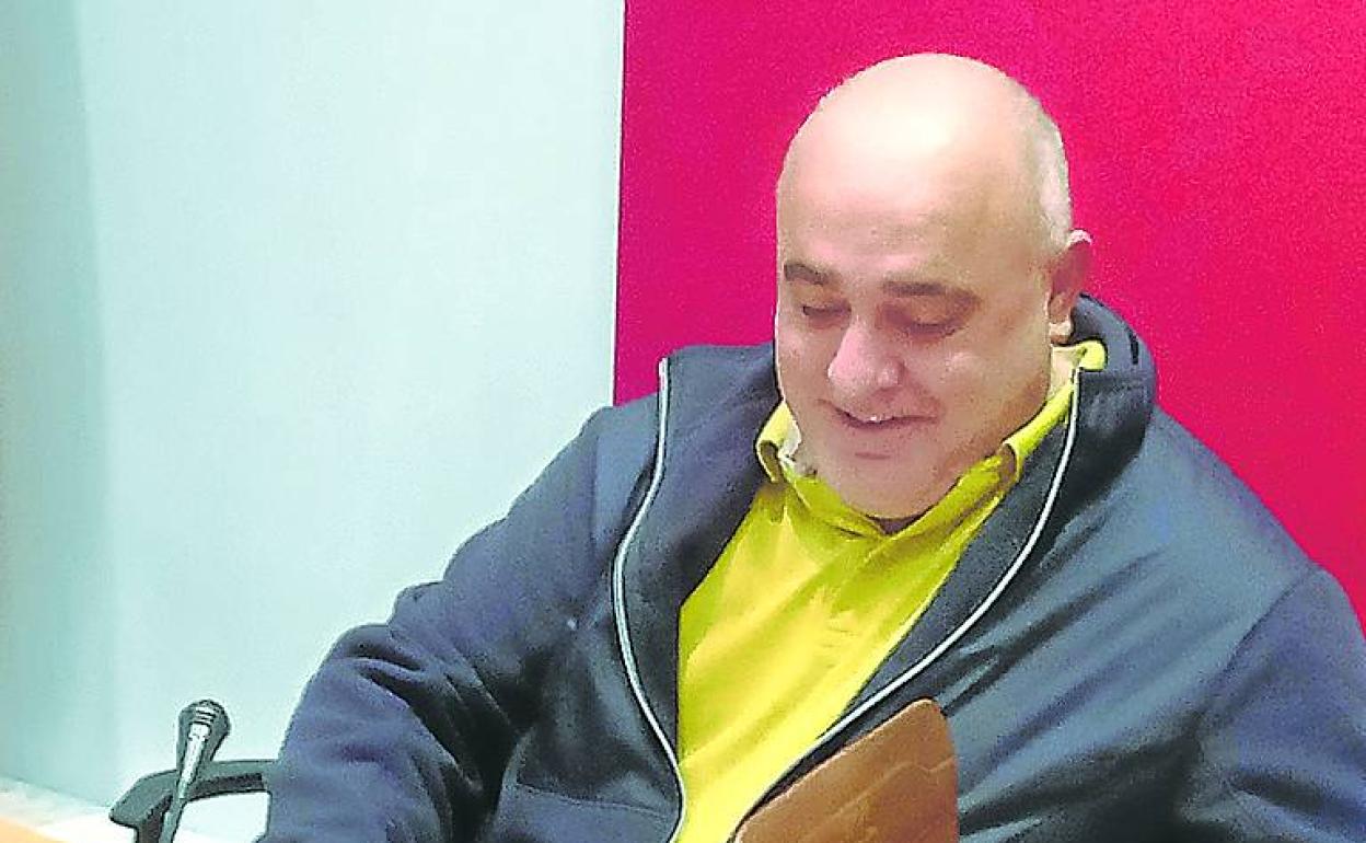 San Emeterio compareció ayer ante los medios.