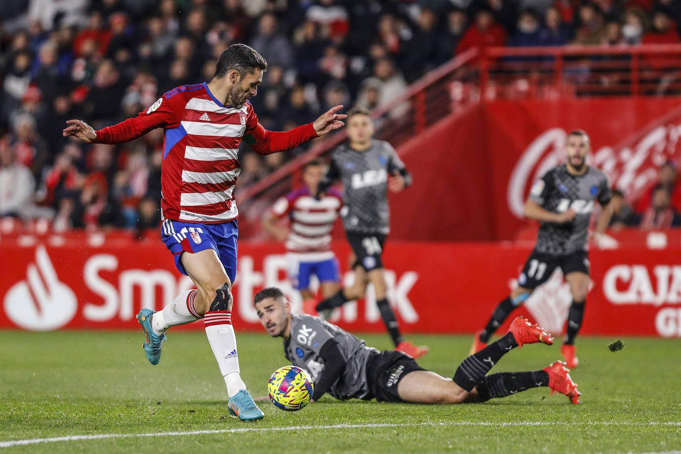 Fotos: Las fotos del Granada - Alavés