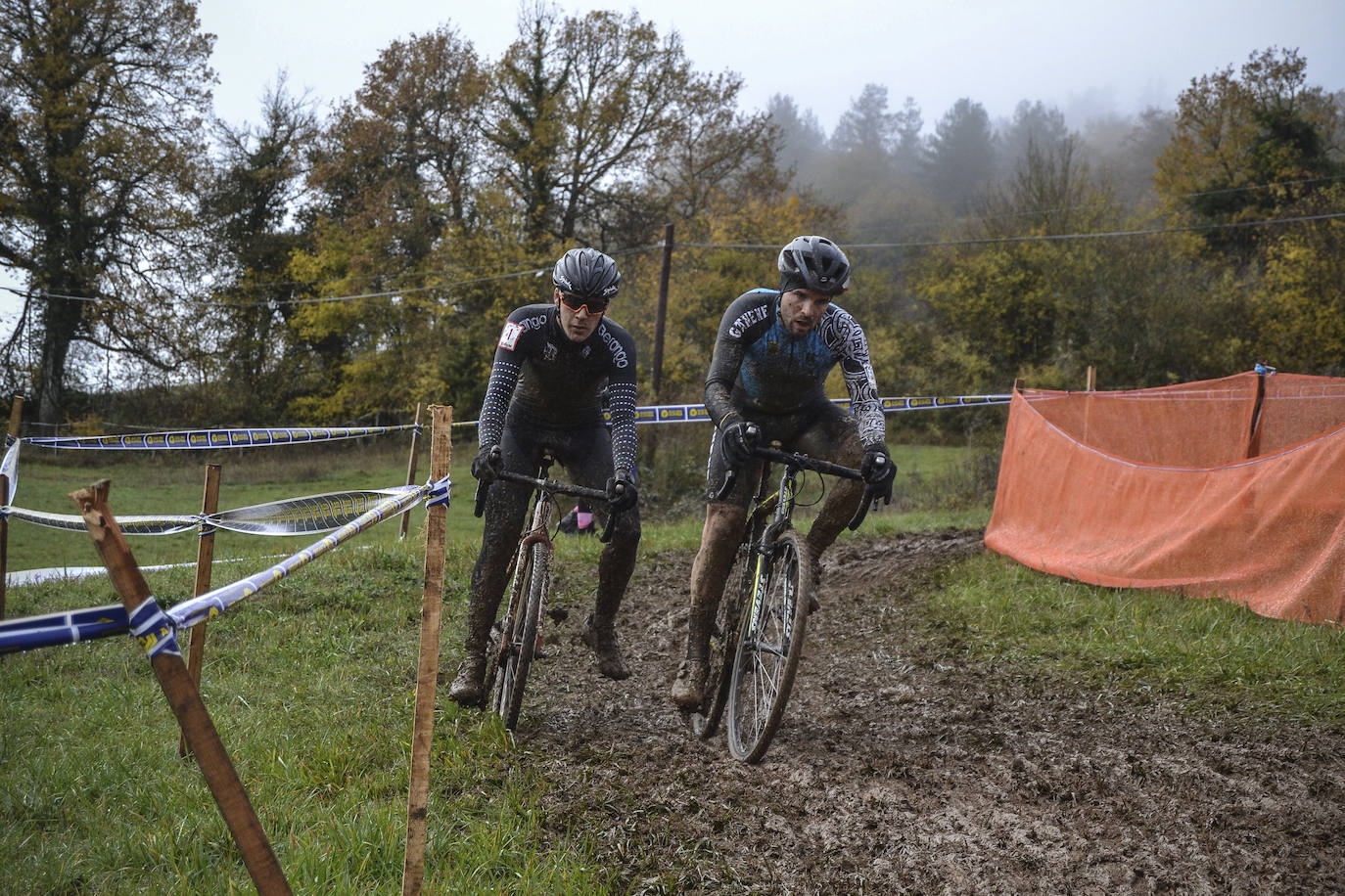 Fotos: Sánchez y Odriozola dominan en Amézaga