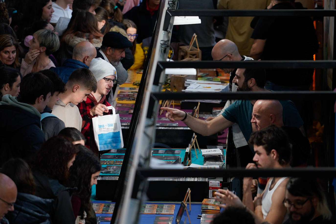 Fotos: Las imágenes de la Azoka de Durango