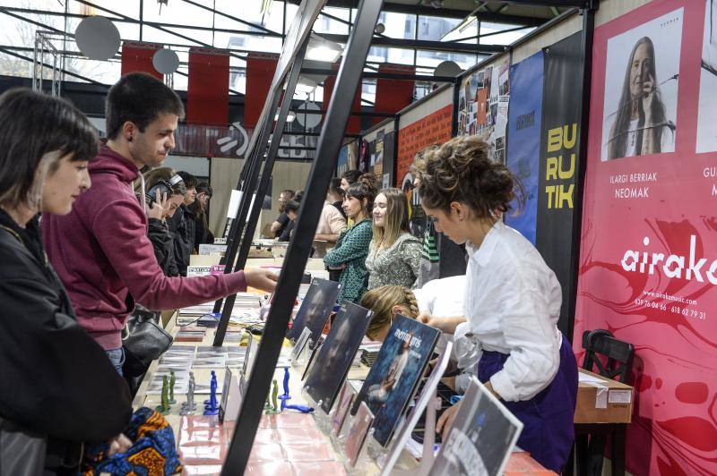 Fotos: Las imágenes de la Azoka de Durango