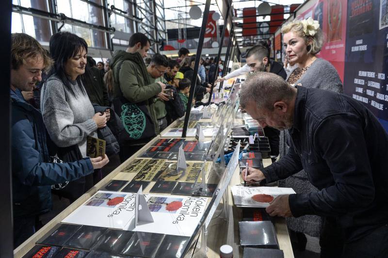 Fotos: Las imágenes de la Azoka de Durango