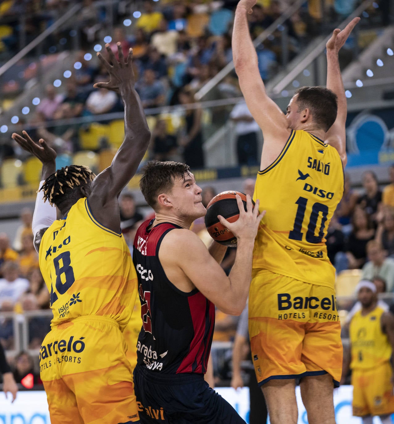 Fotos: Las imágenes del Gran Canaria-Baskonia