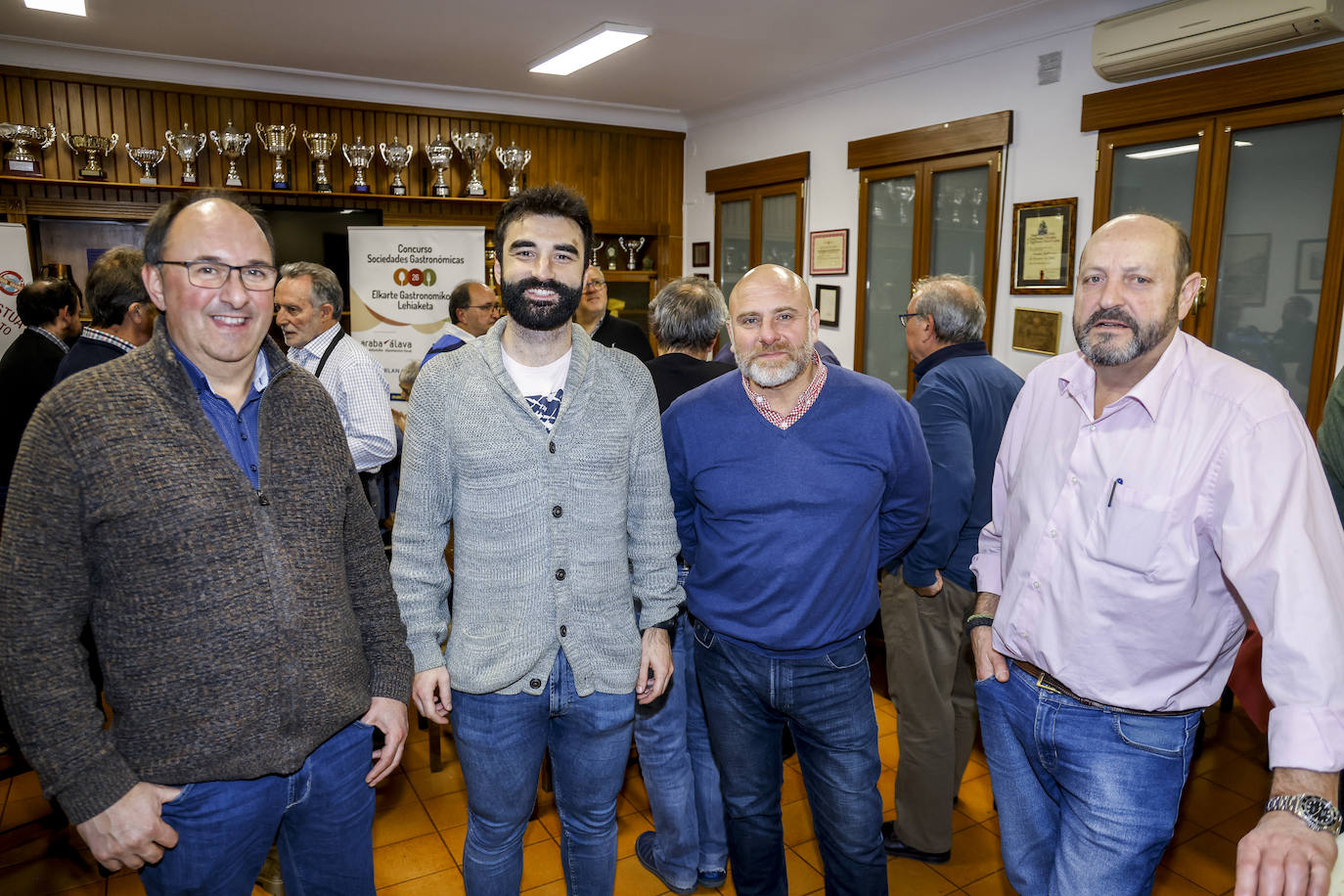 Fotos: Así fue la cena en la sociedad gastronómica La Concordia-Lagunartea