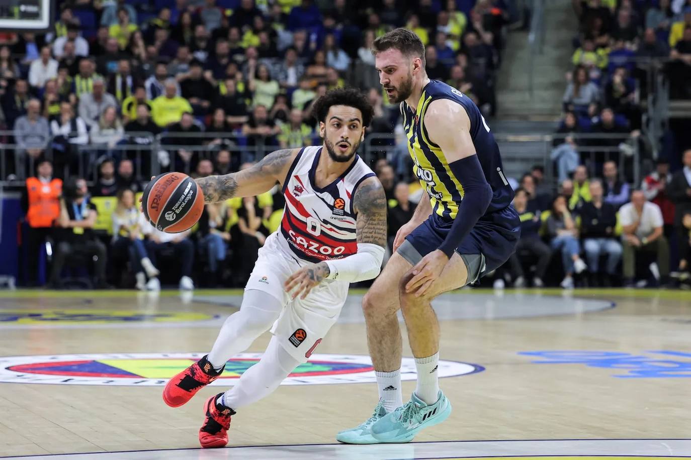 Fotos: Las fotos del Fenerbahce - Baskonia
