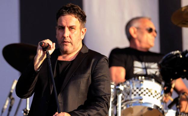 Terry Hall. 