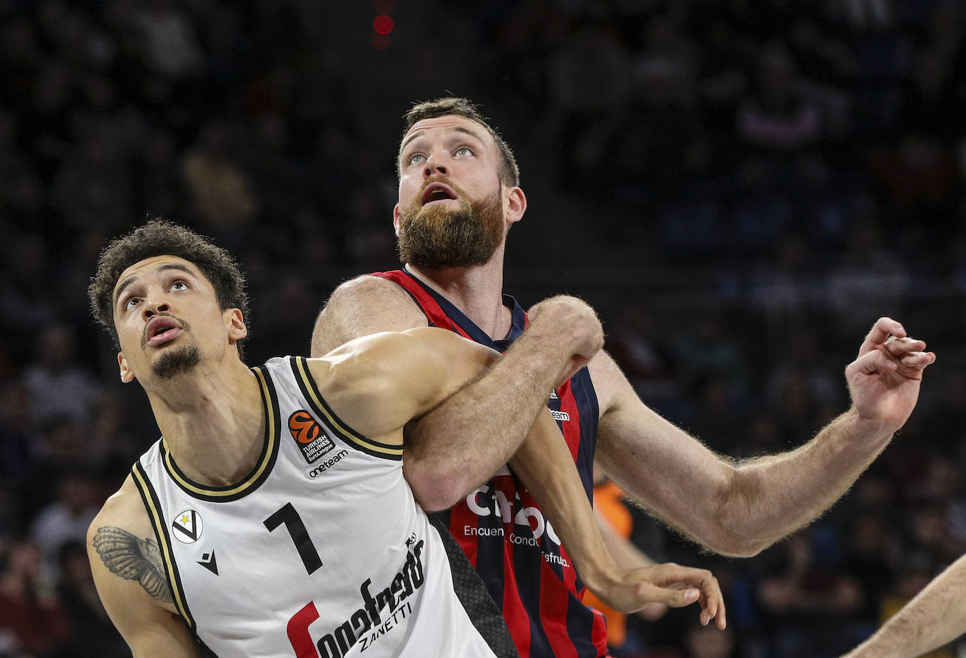 Fotos: Las fotos del Baskonia - Virtus de Bolonia