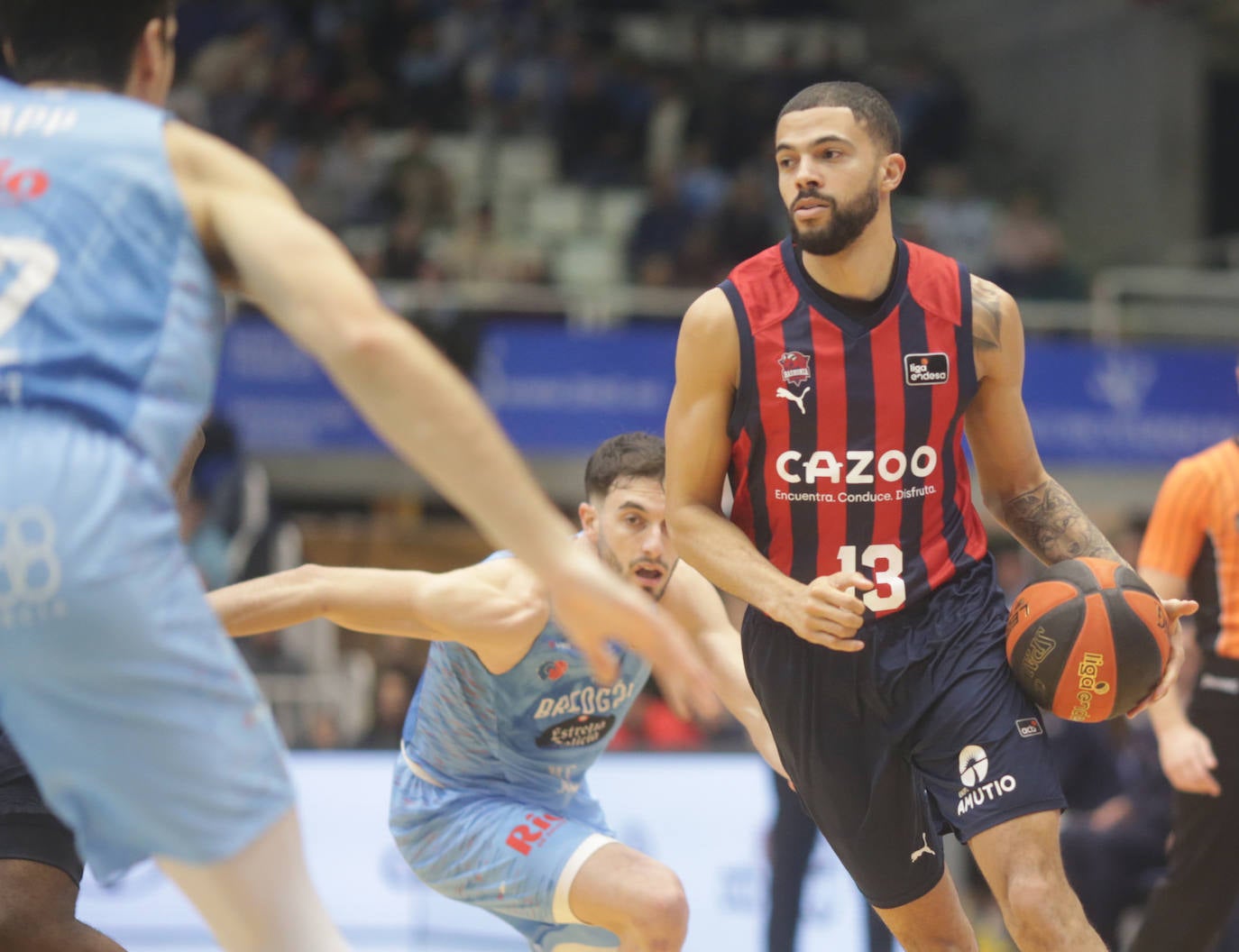 Fotos: Las mejores imágenes del Breogán - Baskonia