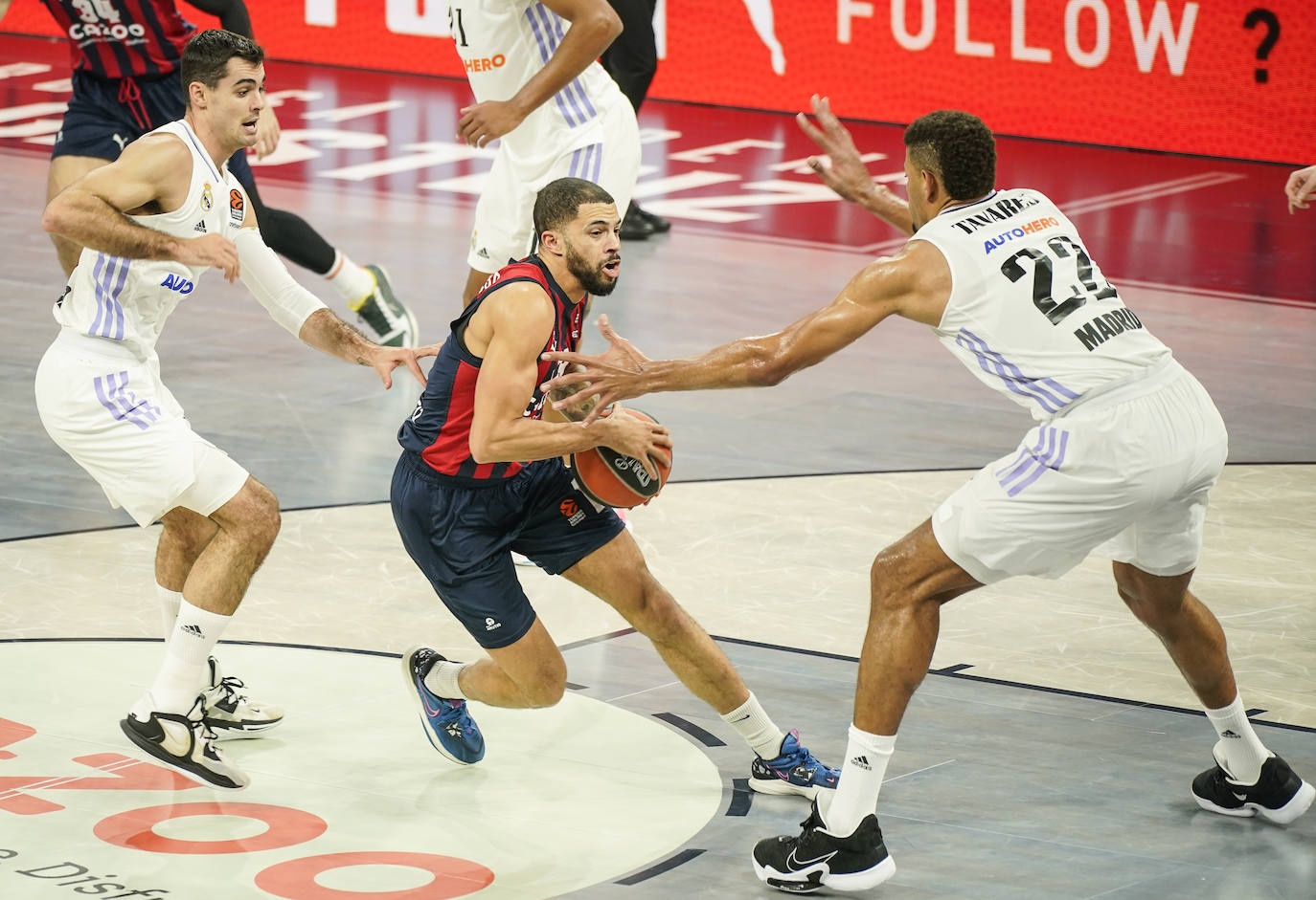 Fotos: La mejores imágenes del Baskonia - Real Madrid