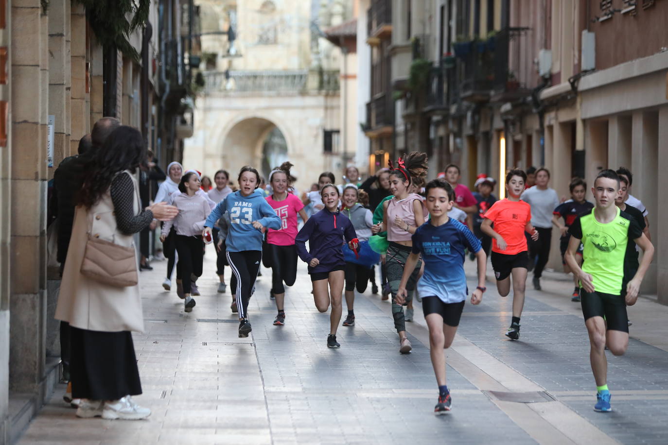 Los más pequeños también han participado en la San Silvestre de Durango. 
