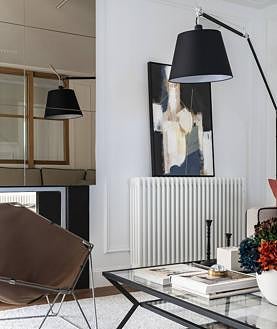 Imagen secundaria 2 - Entramos en el chalet con piscina de Iratxe Díaz, la reina de la medicina estética en Bizkaia