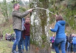 Nabarmentzekoa da duela 64 urte elizondotarrek hasitako tradizio hauxe duela 14 urte bertan behera geratu zela