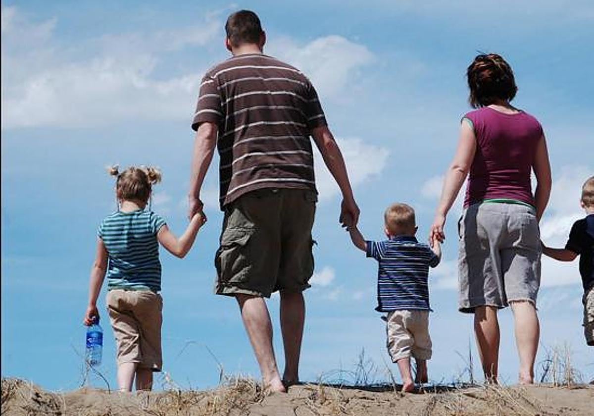 El cheque de ayuda de 200 euros ya se puede solicitar: estos son los requisitos