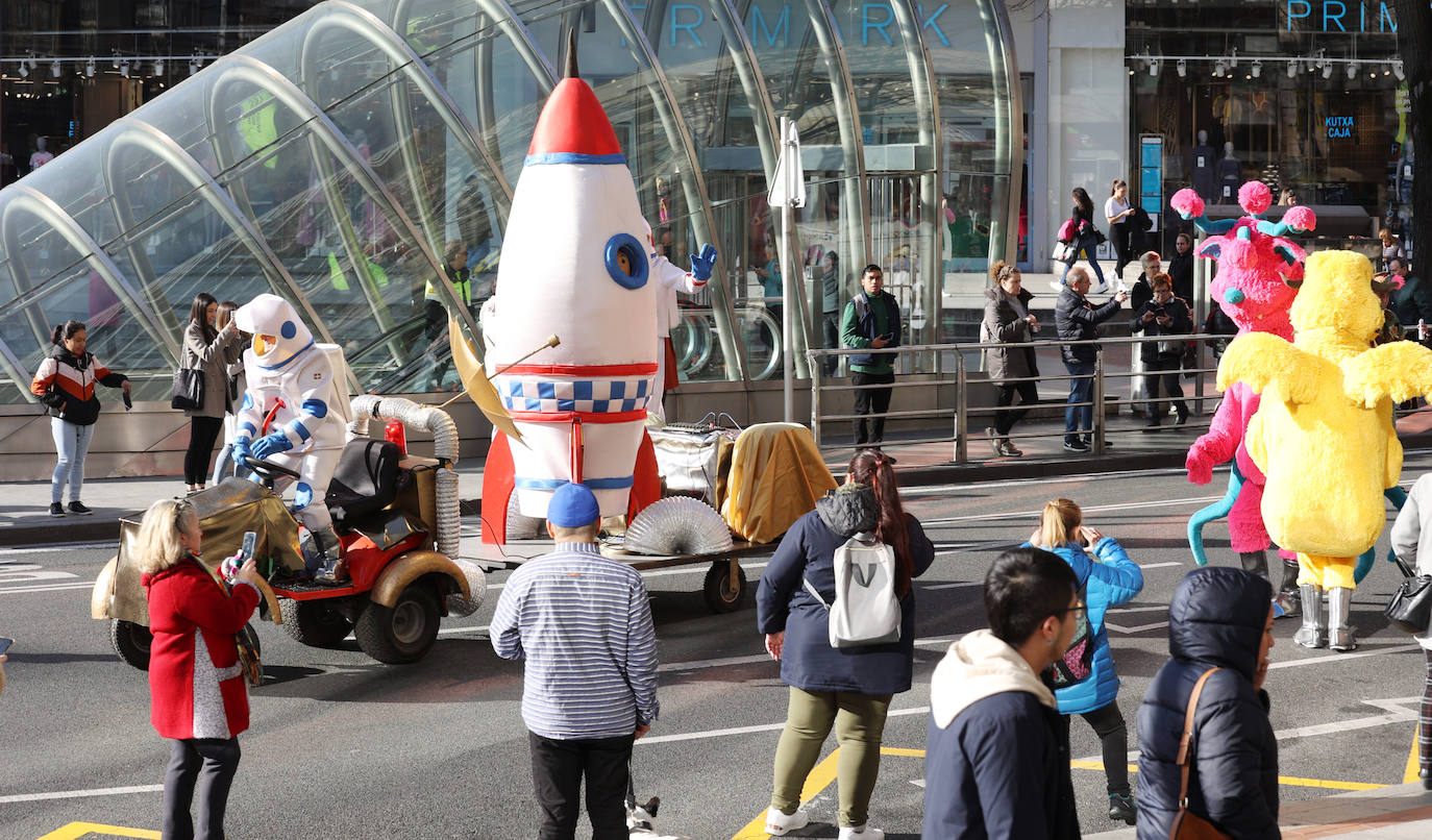 Los niños de Bilbao desfilan por Carnaval
