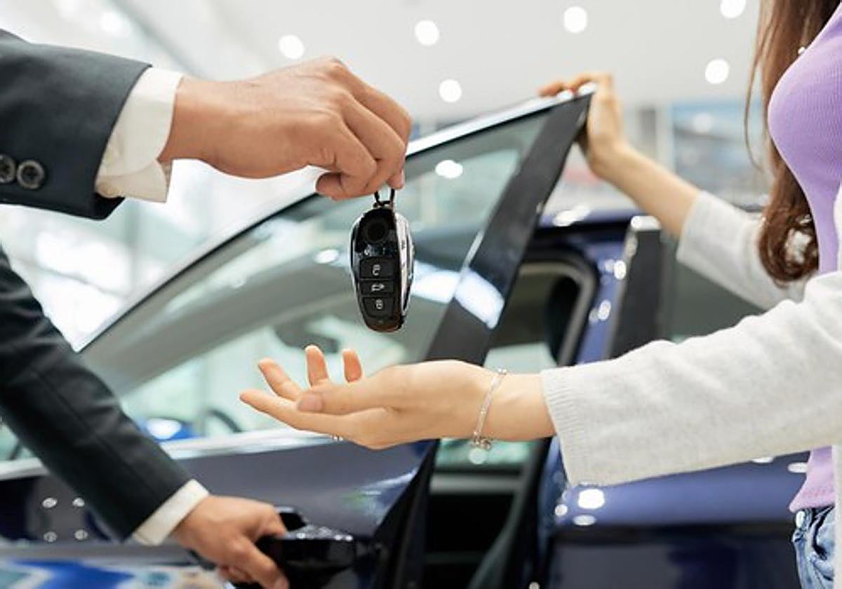 La fórmula para alquilar coche o furgoneta por un euro