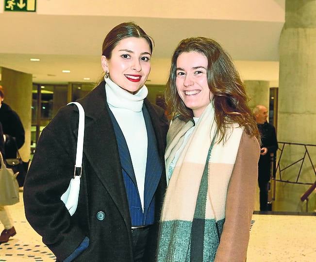 Carla e Irene Donoso. 