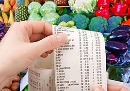 Los 12 productos de supermercado que cuestan más y traen menos