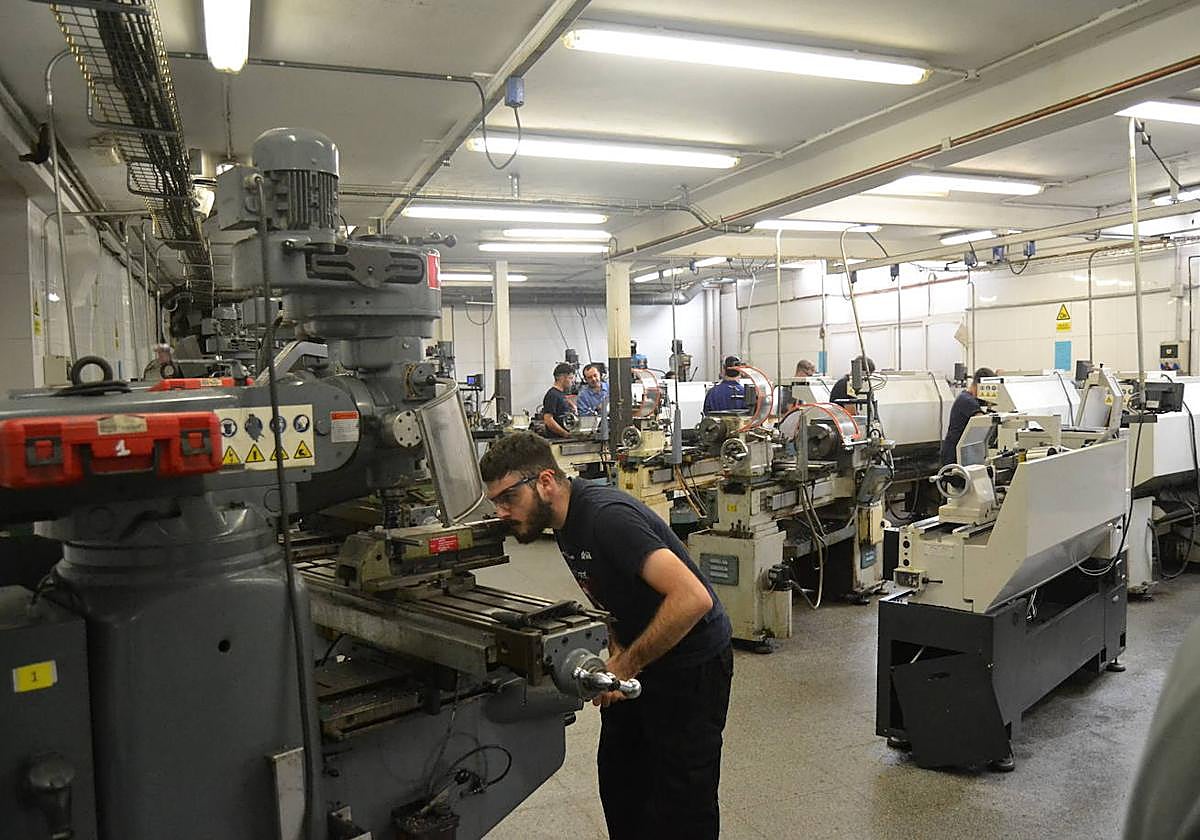 Los grados de FP se adaptarán a las necesidades industriales de la zona e impulsarÁN la formación especializada en vidrio.