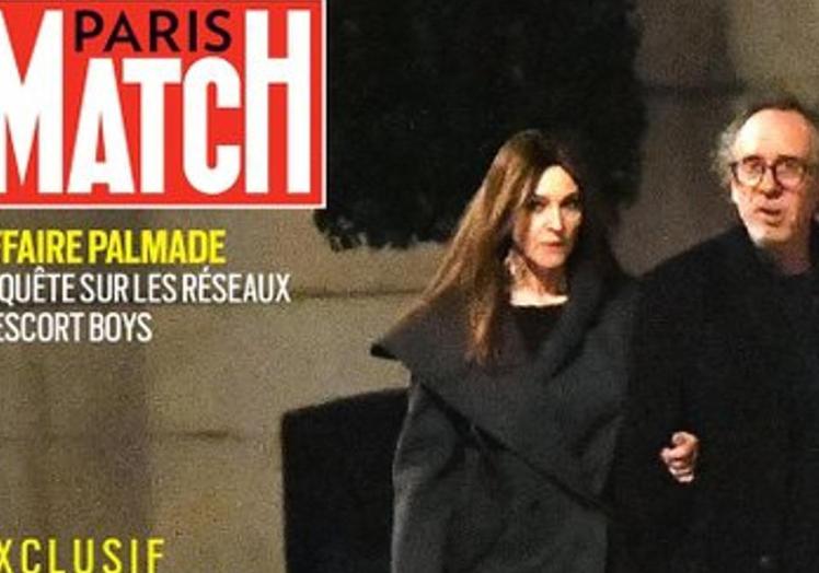 Portada de la revista París Match, que ha cazado a la pareja de paseo por la capital gala.