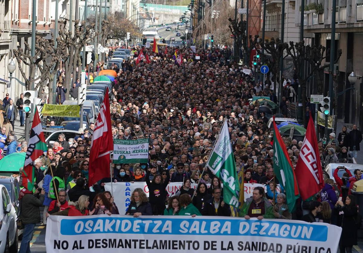 Cabecera de la manifestación de este sábado por las calles de Bilbao.