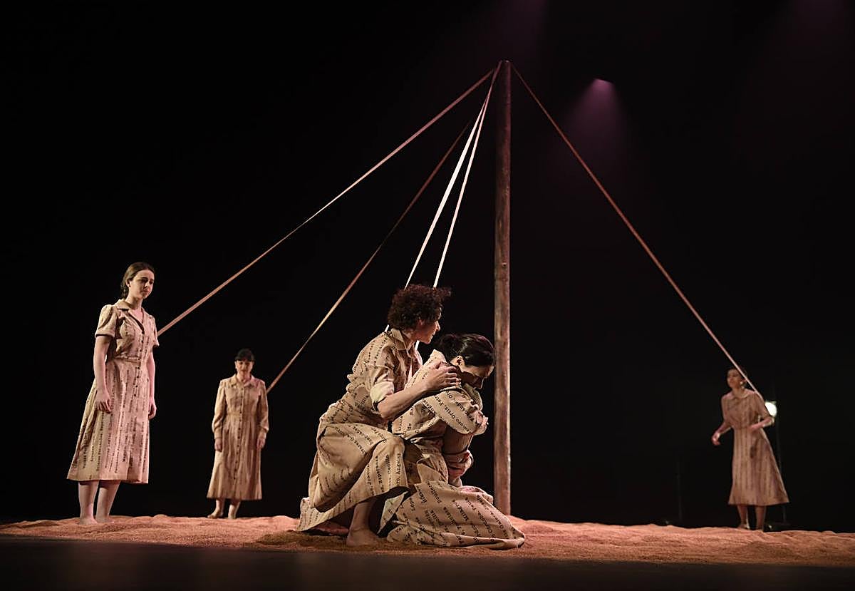 Una escena del pase gráfico de la obra que se estrena el jueves.