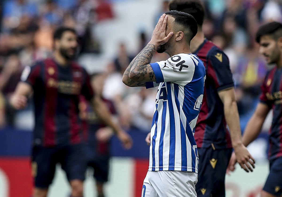 El Alavés paga caro su grave apagón