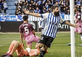 A trompicones hacia la batalla final en Las Palmas