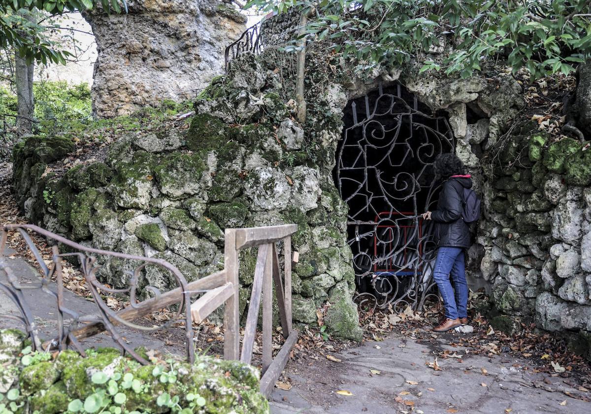 La agresión sexual sucedió en otoño de 2021 en el montículo sobre la gruta del Belén de La Florida.