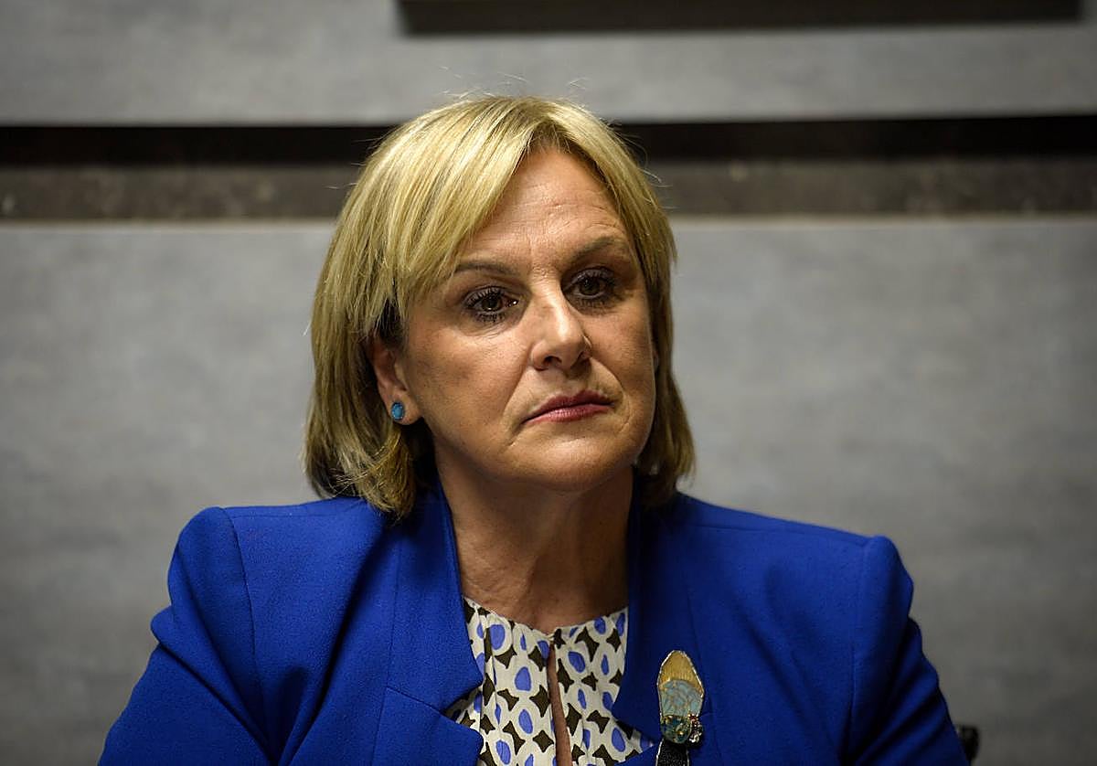 Itxaso Atutxa con semblante serio.