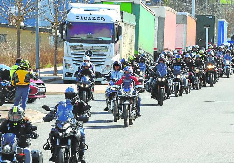 Ruta. Arrancó poco después de las once y media en el Multifuncional.