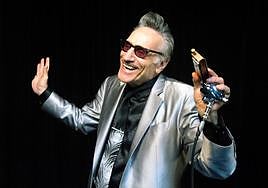 Rick Estrin actuará con su banda, The Nightcats